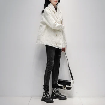 2023 Новая Зимняя Модная Короткая куртка на светло-Белом Утином пуху Женская Xiao Xiangfeng Design Корейская Версия Твидового пальто A11